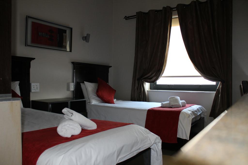 Alcazaba Hotel جوهانسبورغ المظهر الخارجي الصورة